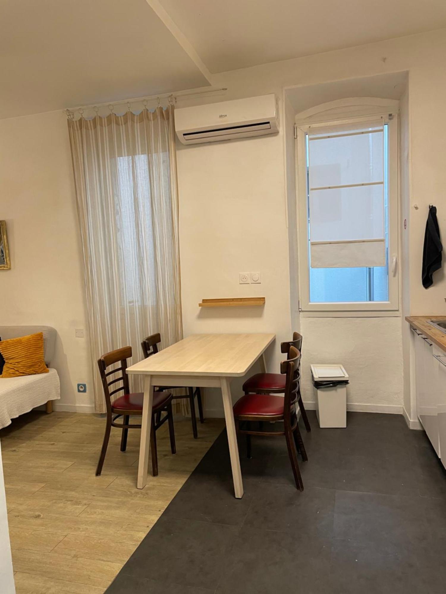 Appt 2 Chambres Au Centre Ville 3E Marselha Exterior foto
